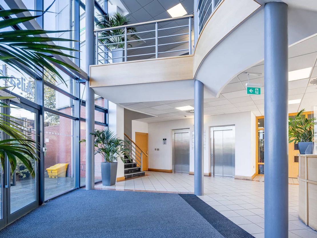 Ailsa House, Gildersome, 1 Turnberry Park Road, Morley, Leeds, West Yorkshire, LS27 7LE