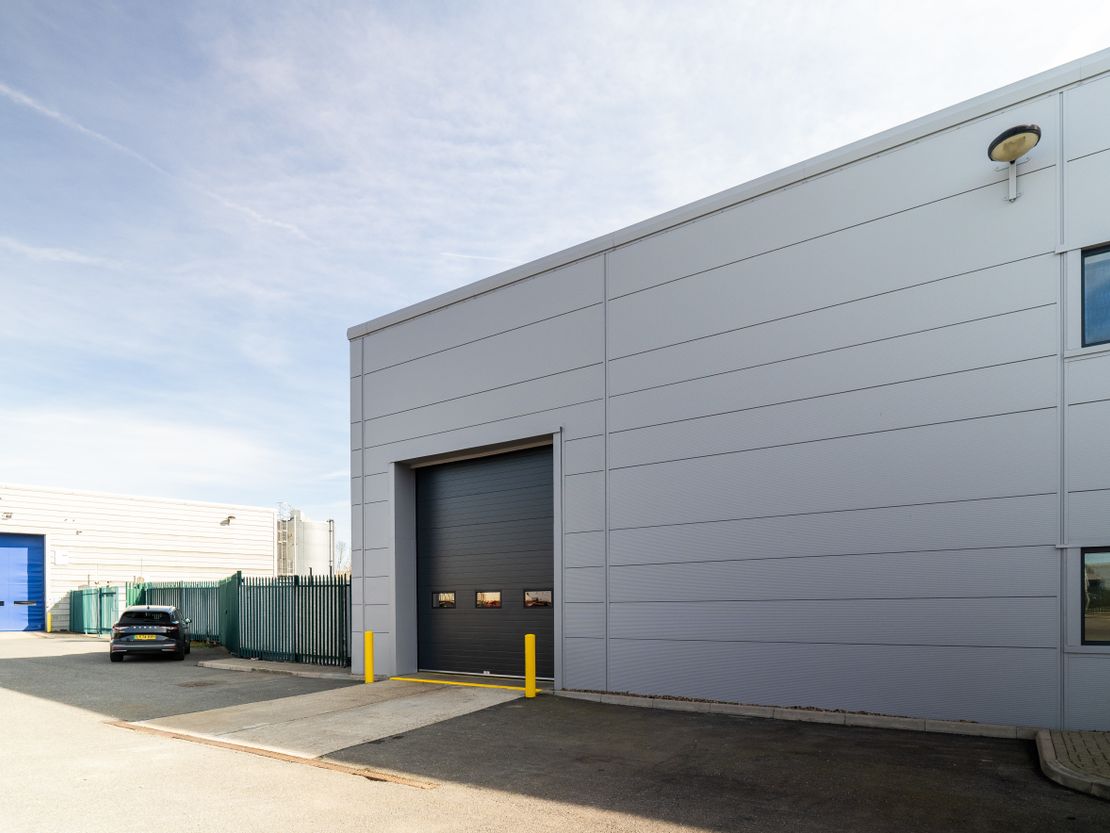 Unit 3 Birchmere Business Park, Nathan Way, Thamesmead, Greater London, SE28 0AF