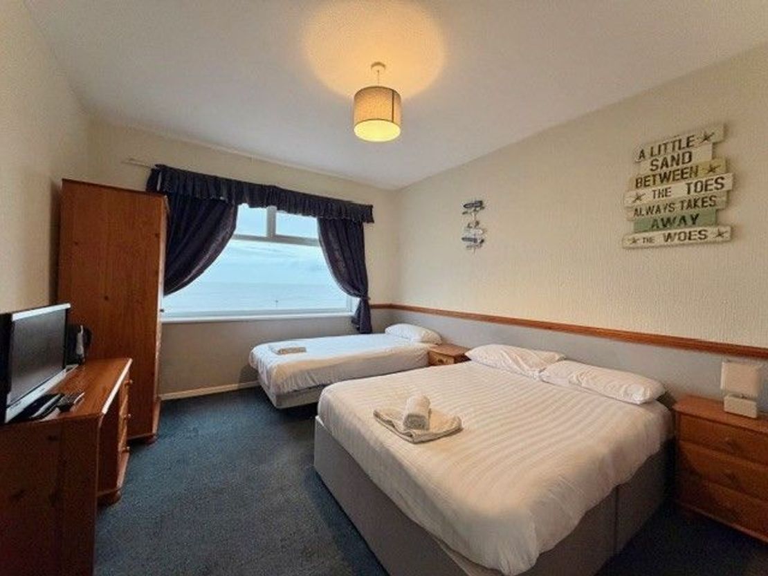 Canasta Hotel 288 - 290 Promenade, Blackpool, FY1