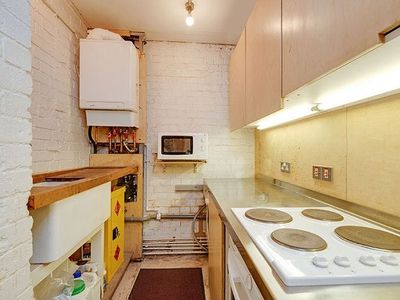 Property Image for Unit 2, 4 Park End, Hampstead Heath, NW3 2SE