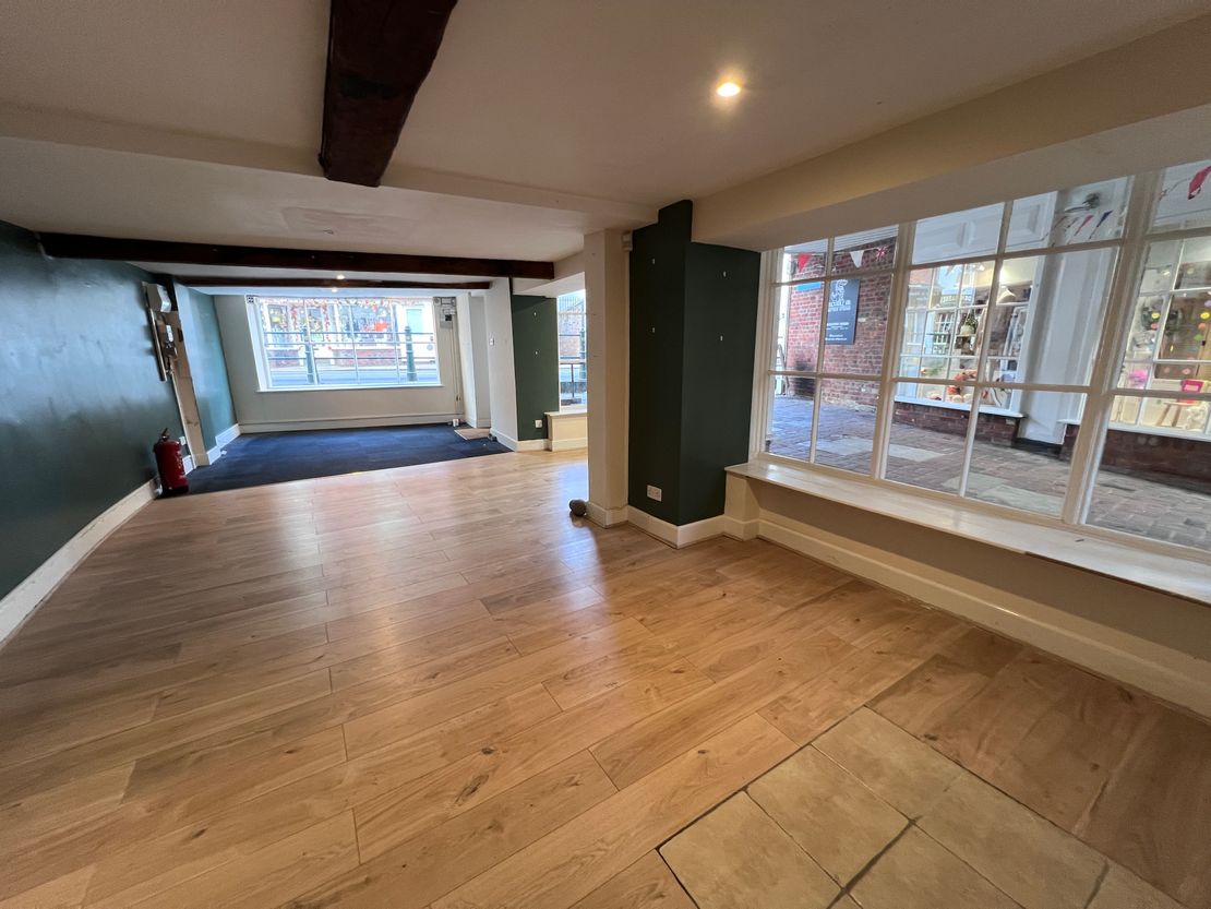 5 High Street, Roman Quay, Fordingbridge, Hampshire, SP6 1AS
