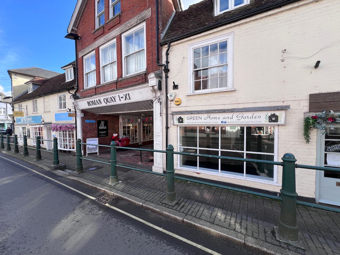 5 High Street, Roman Quay, Fordingbridge, Hampshire, SP6 1AS