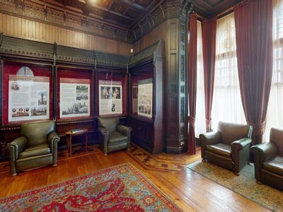Property Image for Highbury Hall, Yew Tree Road, Moseley, Birmingham, West Midlands, B13 8QG