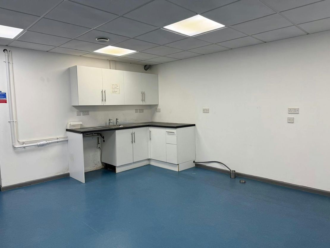 9 Palmers Road Industrial Estate, Emsworth, PO10 7DH
