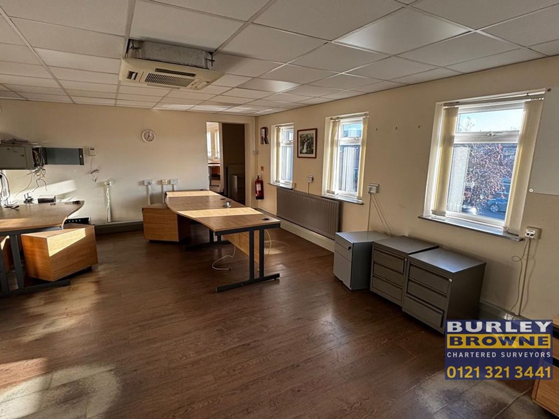Leamore Close, Bloxwich, Walsall, West Midlands, WS2 7NL