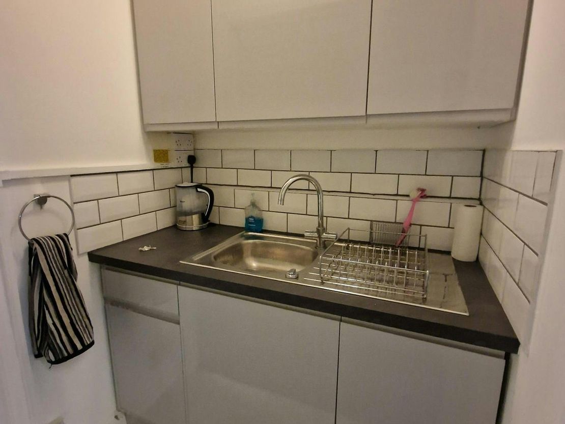 Unit 19 Campbell Court, Bramley, Nr Basingstoke, RG26 5EG