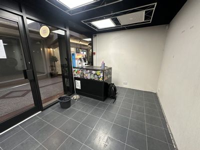 Property Image for Unit 9 Flying Horse Walk, Unit 9 Flying Horse Walk, Nottingham, Nottinghamshire, NG1 2HN