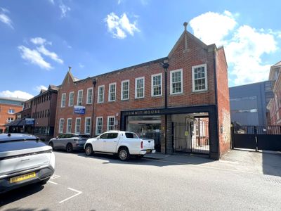 Property Image for Second Floor Summit House, Waterloo Lane, Chelmsford, Essex, CM1 1BD