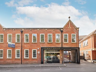 Property Image for Summit House, Waterloo Lane, Chelmsford, Essex, CM1 1BD