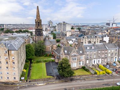 Property Image for 11 Johns Place, Edinburgh, EH6 7EL