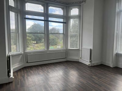 Property Image for 11 Johns Place, Edinburgh, EH6 7EL