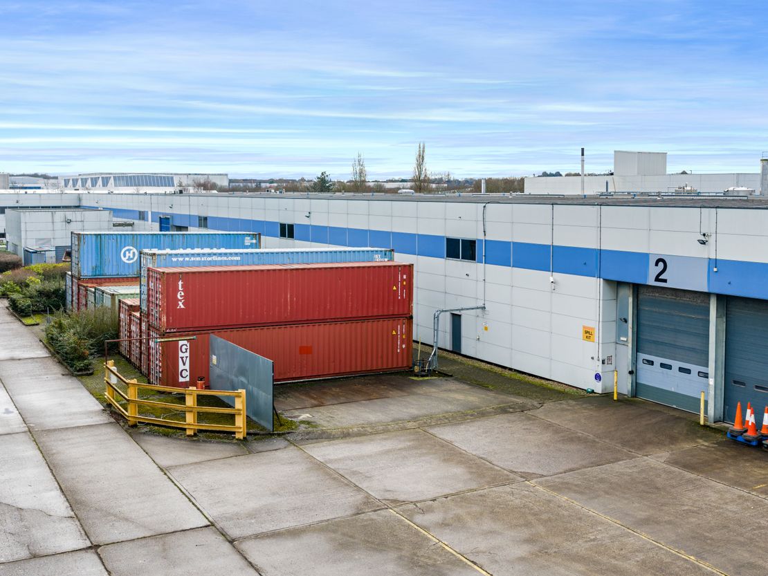 M1-MK, Chippenham Drive, Kingston, Milton Keynes, MK10 0AN