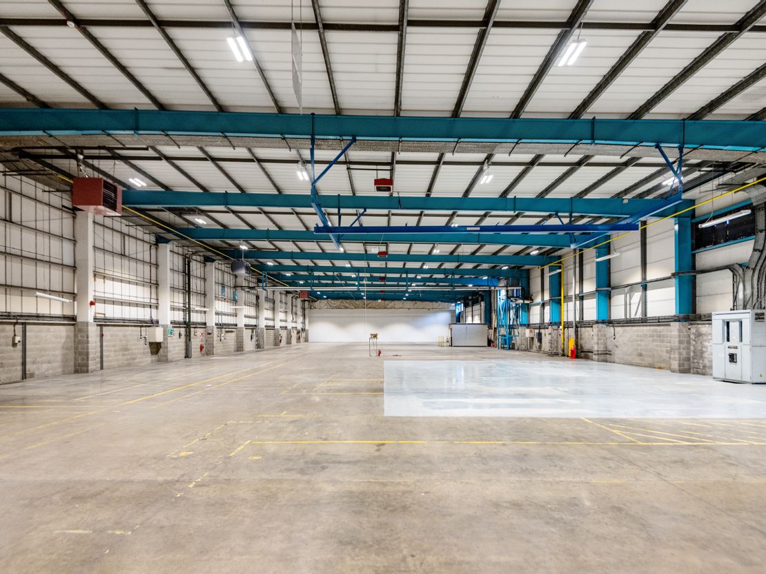 M1-MK, Chippenham Drive, Kingston, Milton Keynes, MK10 0AN