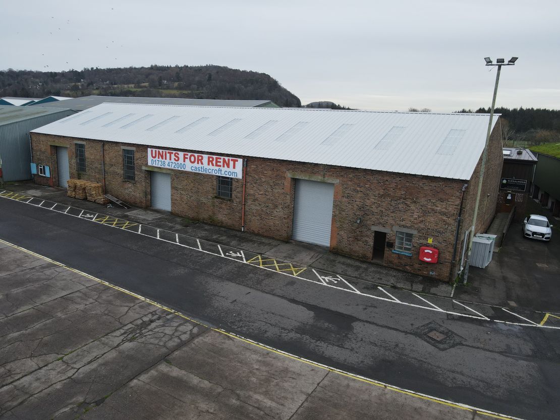 Shore Road, Perth, PH2 8BB