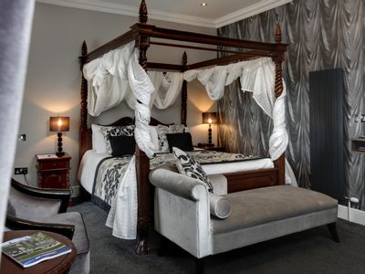 Property Image for Dryfesdale Country House Hotel, Dryfebridge, Lockerbie, DG11 2SF
