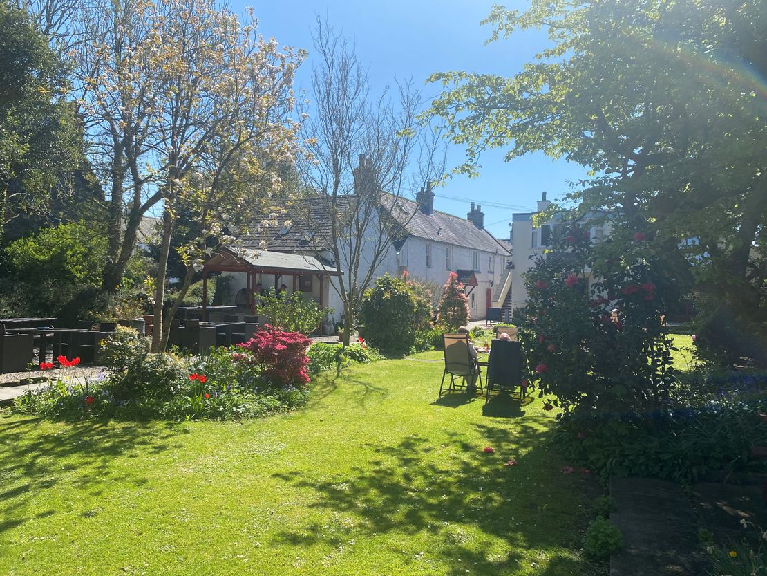 Selkirk Arms Hotel, High Street, Kirkcudbright, Dumfries and Galloway, DG6 4JG