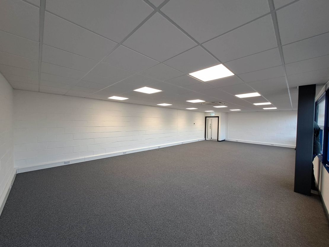 Unit 18, Tanners Drive, Blakelands, Milton Keynes, MK14 5BU