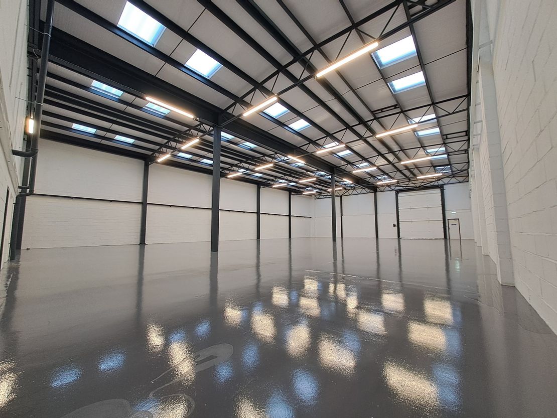 Unit 18, Tanners Drive, Blakelands, Milton Keynes, MK14 5BU