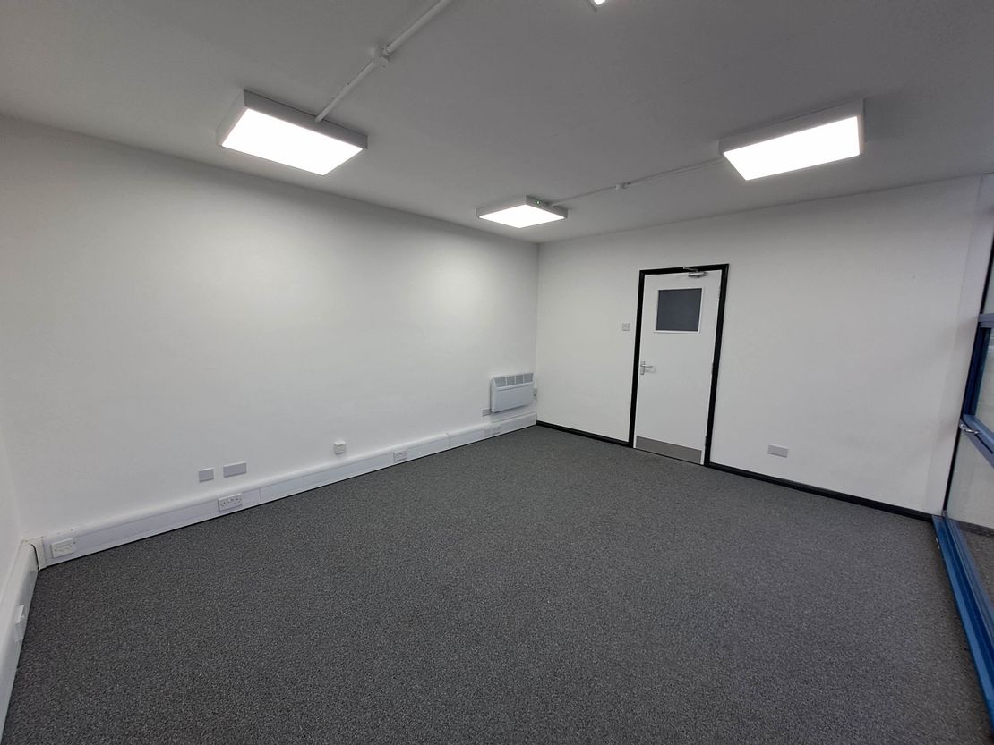 Unit 116, Tanners Drive, Blakelands, Milton Keynes, MK14 5BU