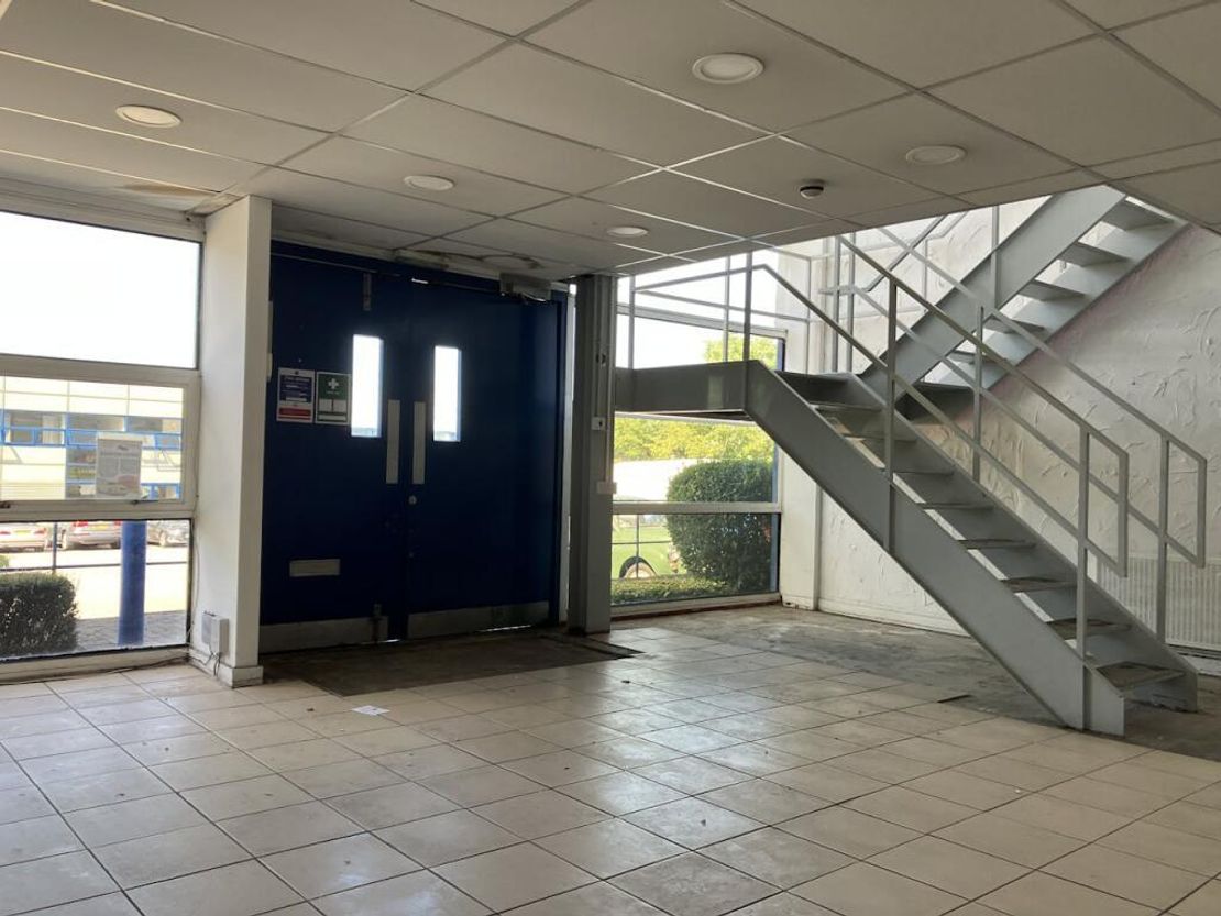 Unit 38, Tanners Drive, Blakelands, Milton Keynes, MK14 5BU