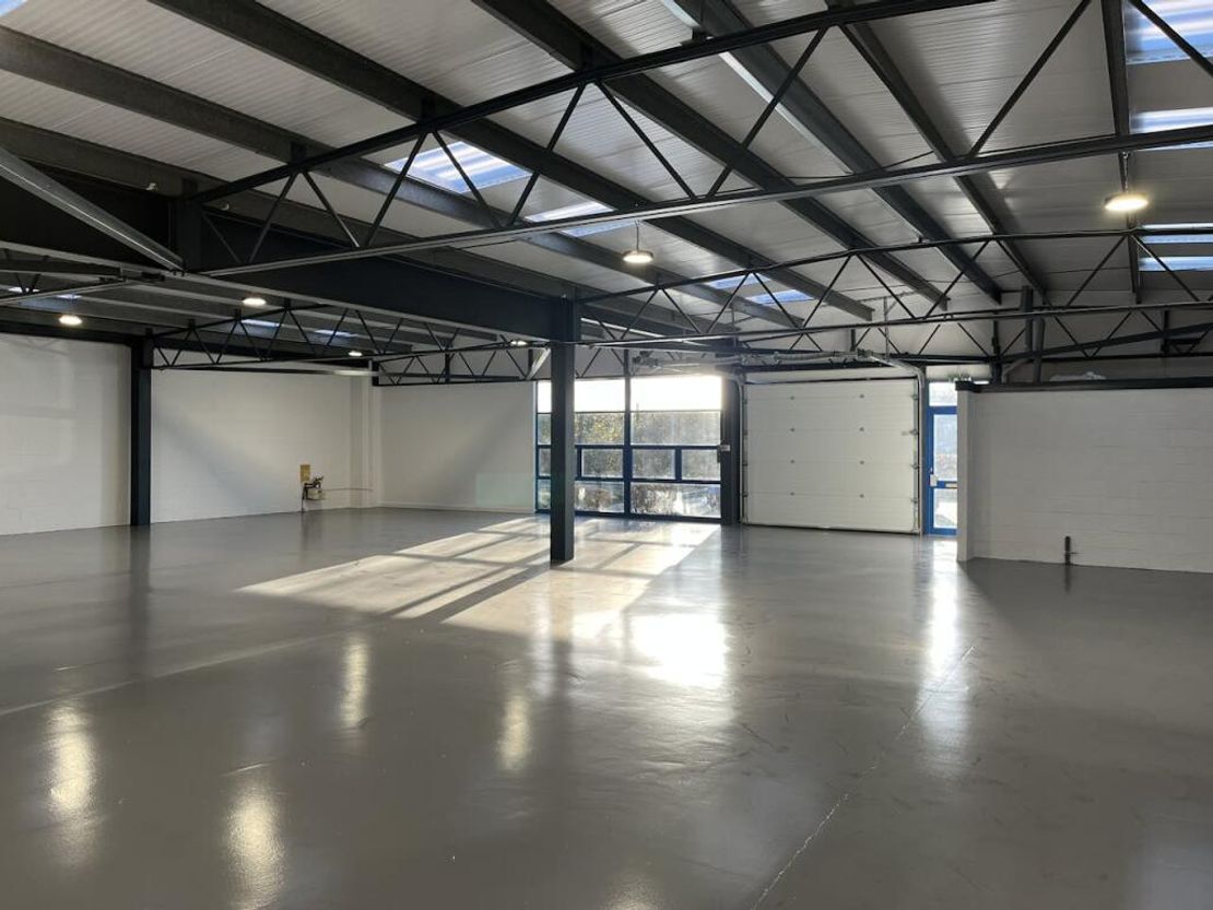 Unit 100, Tanners Drive, Blakelands, Milton Keynes, MK14 5BU