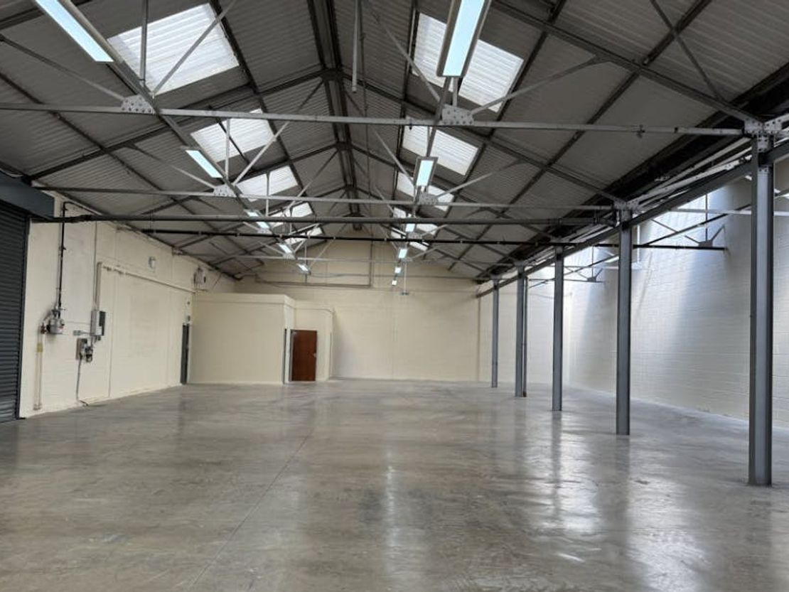 Units A1 & A2, 2 Greycaine Road, Watford, WD24 7GP