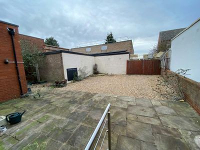 Property Image for 41 Main Street, Garforth, Leeds, LS25 1DS