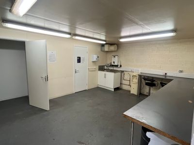 Property Image for Unit A, Rotterdam Road, Hull, East Yorkshire, HU7 0XD
