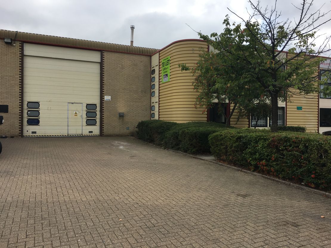 Interchange Park, 18 Plover Close, Newport Pagnell, Milton Keynes, Buckinghamshire, MK16 9PS