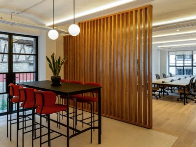 Property Image for Embassy Tea House L1