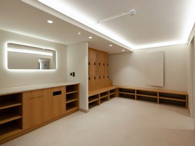 Property Image for 192 Vauxhall Bridge Road