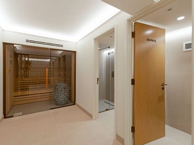 Property Image for 192 Vauxhall Bridge Road