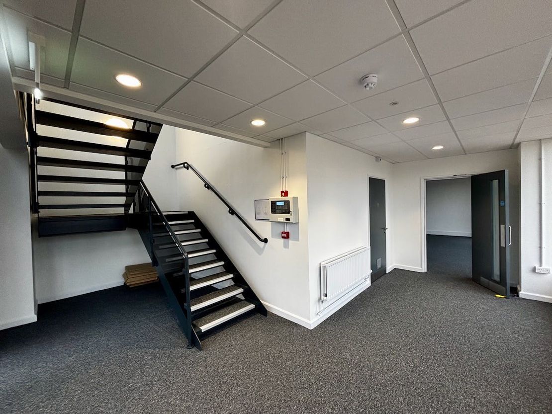 Unit 3 Caxton Park, Caxton Road, Bedford, MK41 0TY