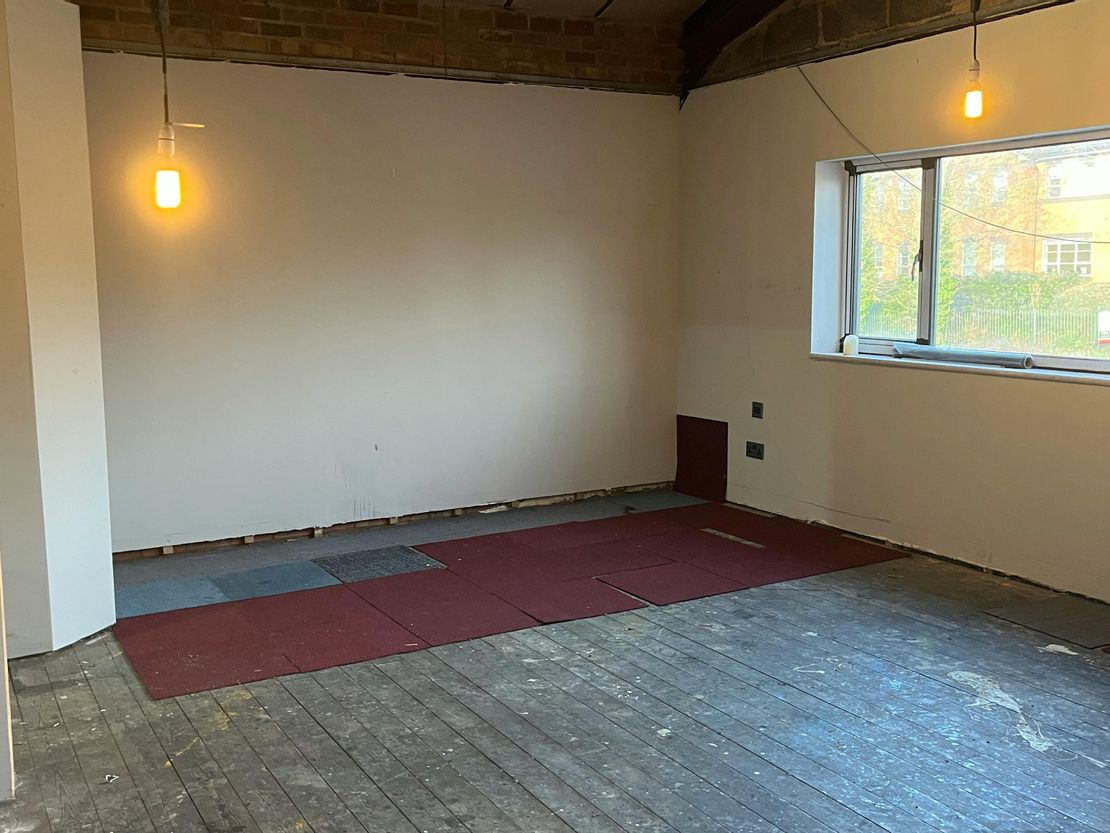 Unit 35, Timothy's Bridge Road, Stratford Upon Avon, CV37 9NQ