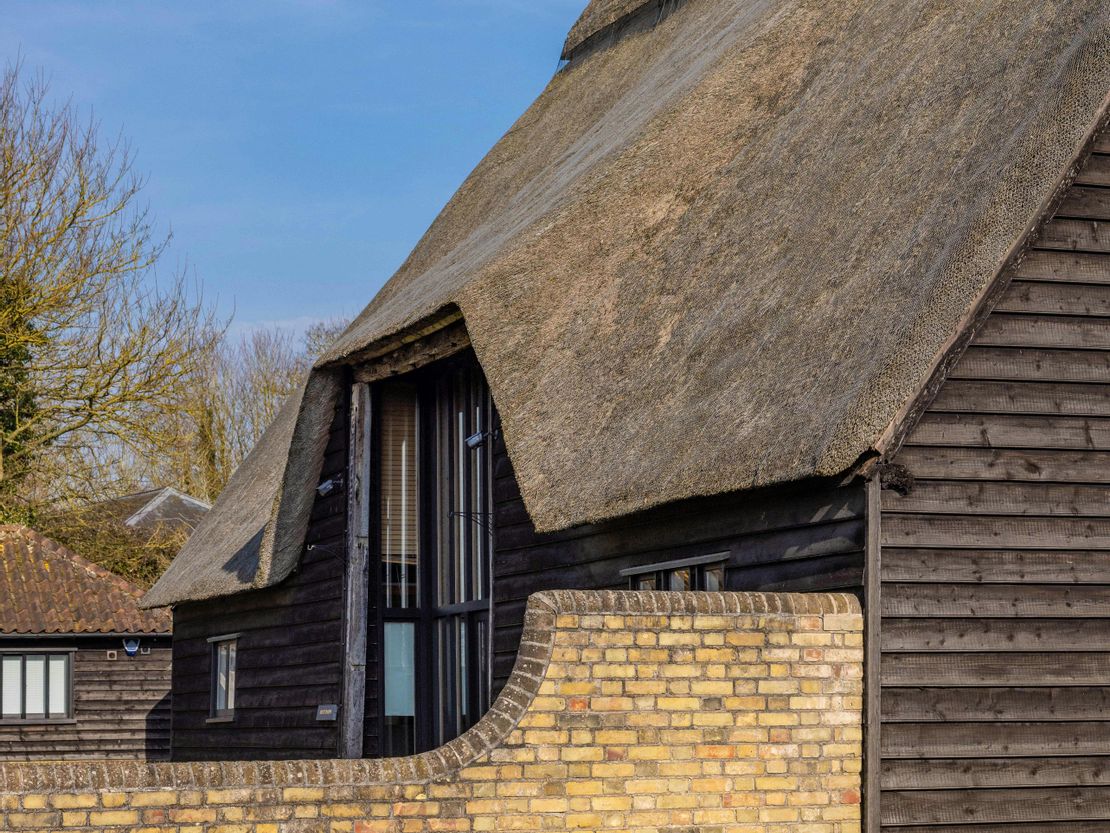 Aisle And Foyle Barns, 100 High Street, Balsham, Cambridge, CB21 4EP