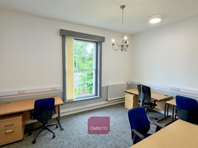 Property Image for 015 The Grove, Peache Way, Bramcote, Nottingham, Nottinghamshire, NG9 3DX