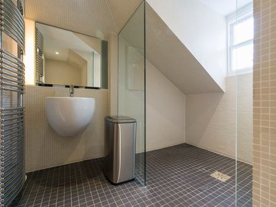 Property Image for 64 Queens Road, Aberdeen, Aberdeenshire, AB15 4YE