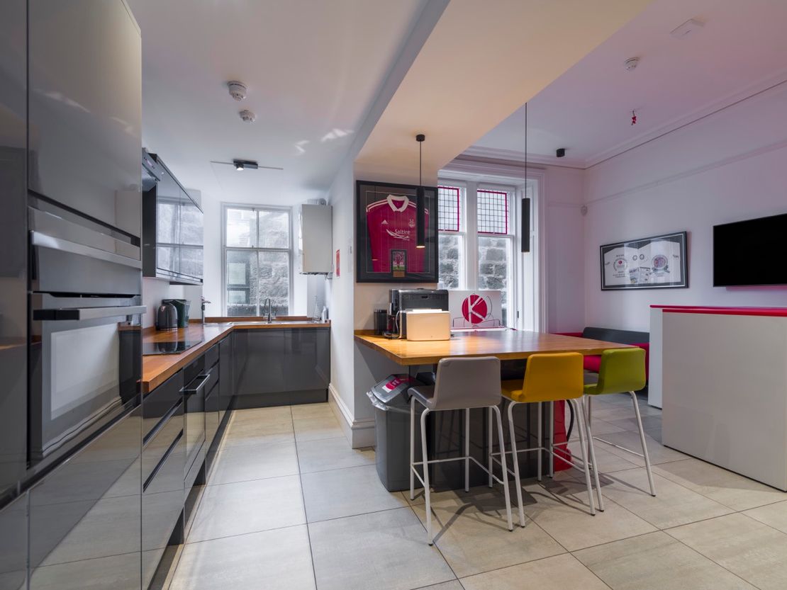64 Queens Road, Aberdeen, Aberdeenshire, AB15 4YE