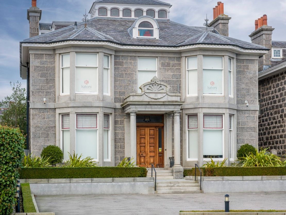 64 Queens Road, Aberdeen, Aberdeenshire, AB15 4YE