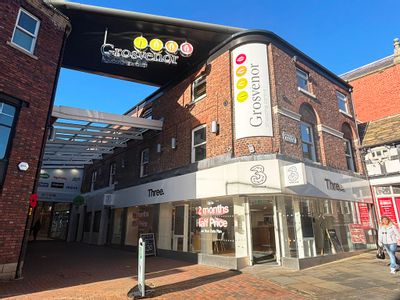 Property Image for Grosvenor Shopping Centre, Macclesfield, Macclesfield, Cheshire, SK10 1DY