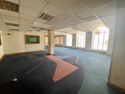 Property Image for Retail 3, 17-24 Bartholomew Street, Newbury, West Berkshire, RG14 5LY