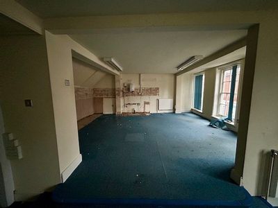 Property Image for 17, Bartholomew Street, Newbury, West Berkshire, RG14 5LY