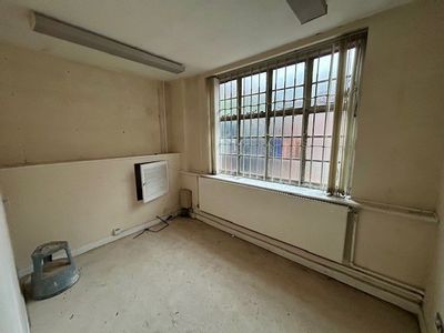 Property Image for 17, Bartholomew Street, Newbury, West Berkshire, RG14 5LY