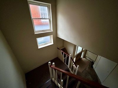 Property Image for 17, Bartholomew Street, Newbury, West Berkshire, RG14 5LY