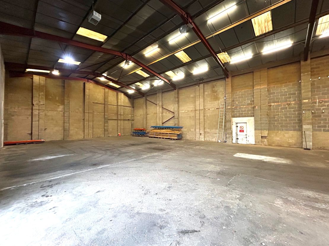 Drakes Lane Industrial Estate, Drakes Lane, Chelmsford, Essex, CM3 3BE