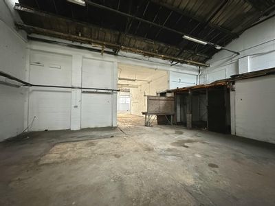 Property Image for Unit B2, Holly Street Trading Estate, Luton, LU1 3AN