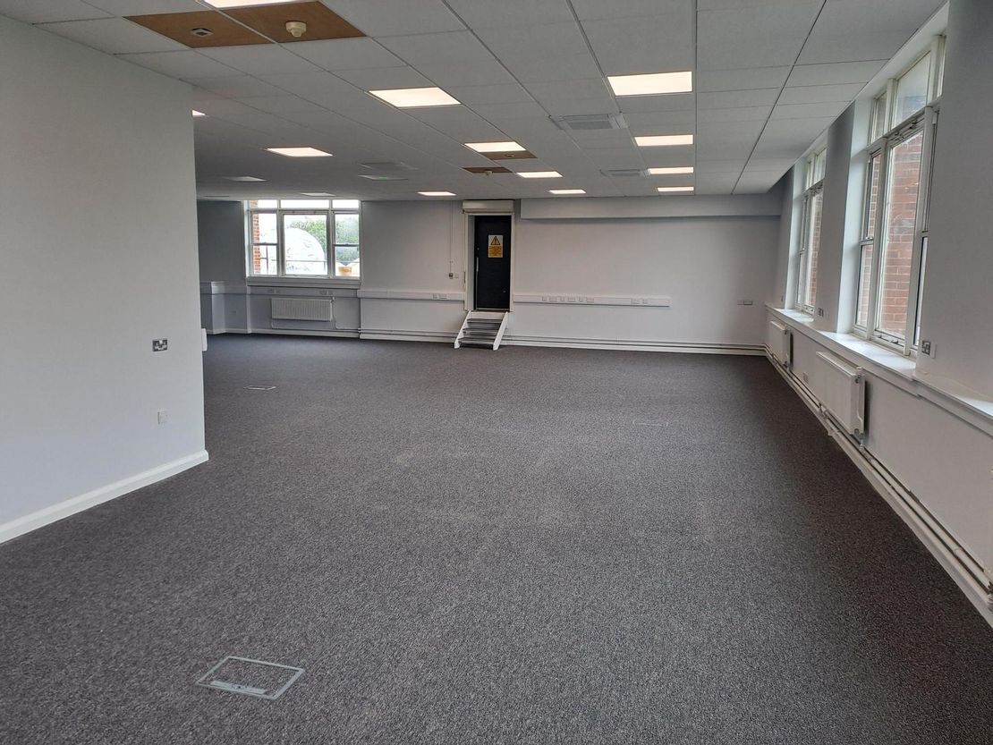 The Business Centre, Brookmans Business Park, Brookmans Park, Potters Bar, Hertfordshire, AL9 6NE