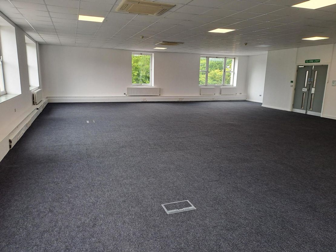 The Business Centre, Brookmans Business Park, Brookmans Park, Potters Bar, Hertfordshire, AL9 6NE