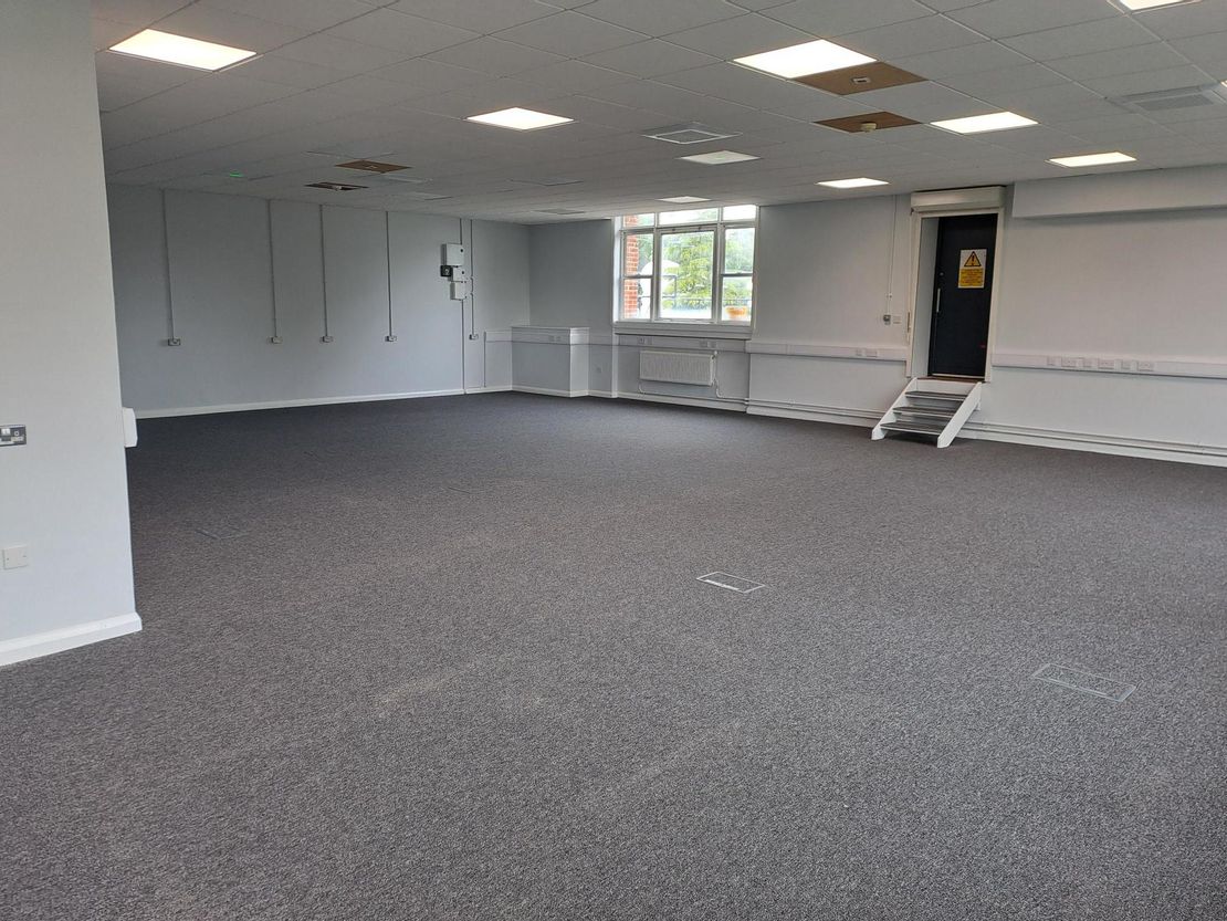 The Business Centre, Brookmans Business Park, Brookmans Park, Potters Bar, Hertfordshire, AL9 6NE