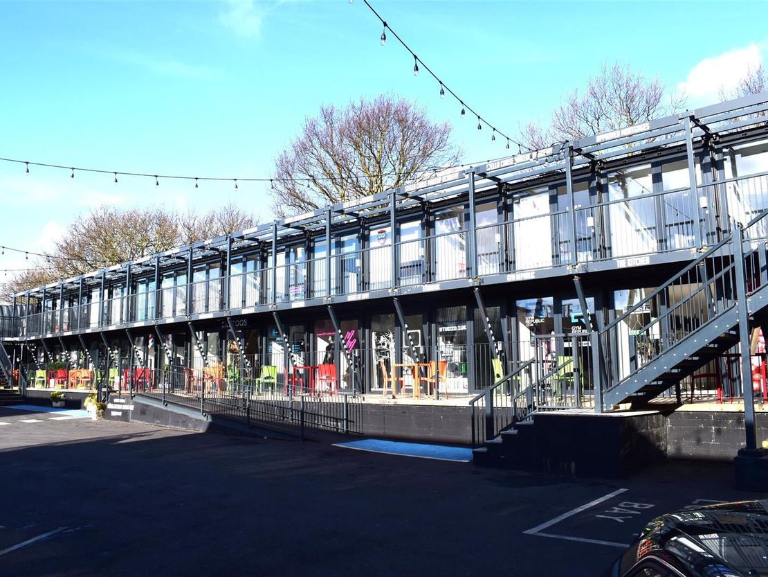 Oakwood Hill Industrial Estate, Loughton